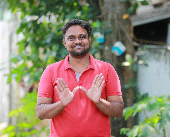 Kasun Chameera, a community volunteer from Colombo, Sri Lanka